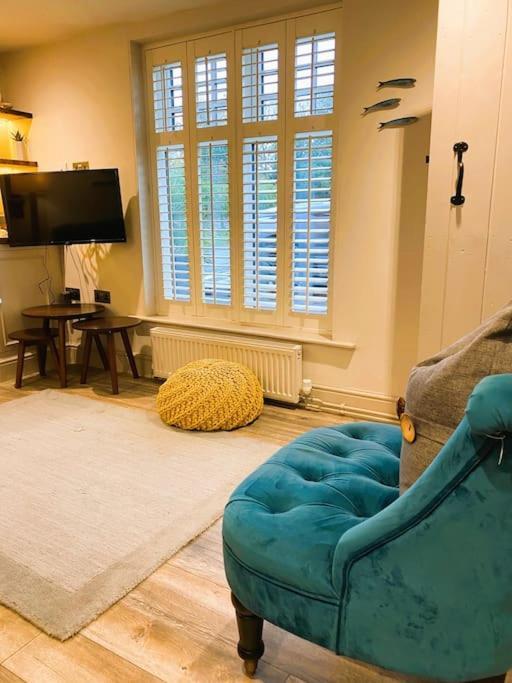 Beautiful Immaculate Aldeburgh Cottage, Sunny Outdoor Space, Free Parking - Easy Walk To Beach & Town エクステリア 写真